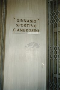 Intitolazione a Giuseppe Ambrosini del Liceo Ginnasio Sportivo di Forlì nel decennale della morte. 17 giugno 1990